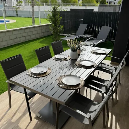 Valentino Golf 33 With Garden And Pool View Appartement Villacosta